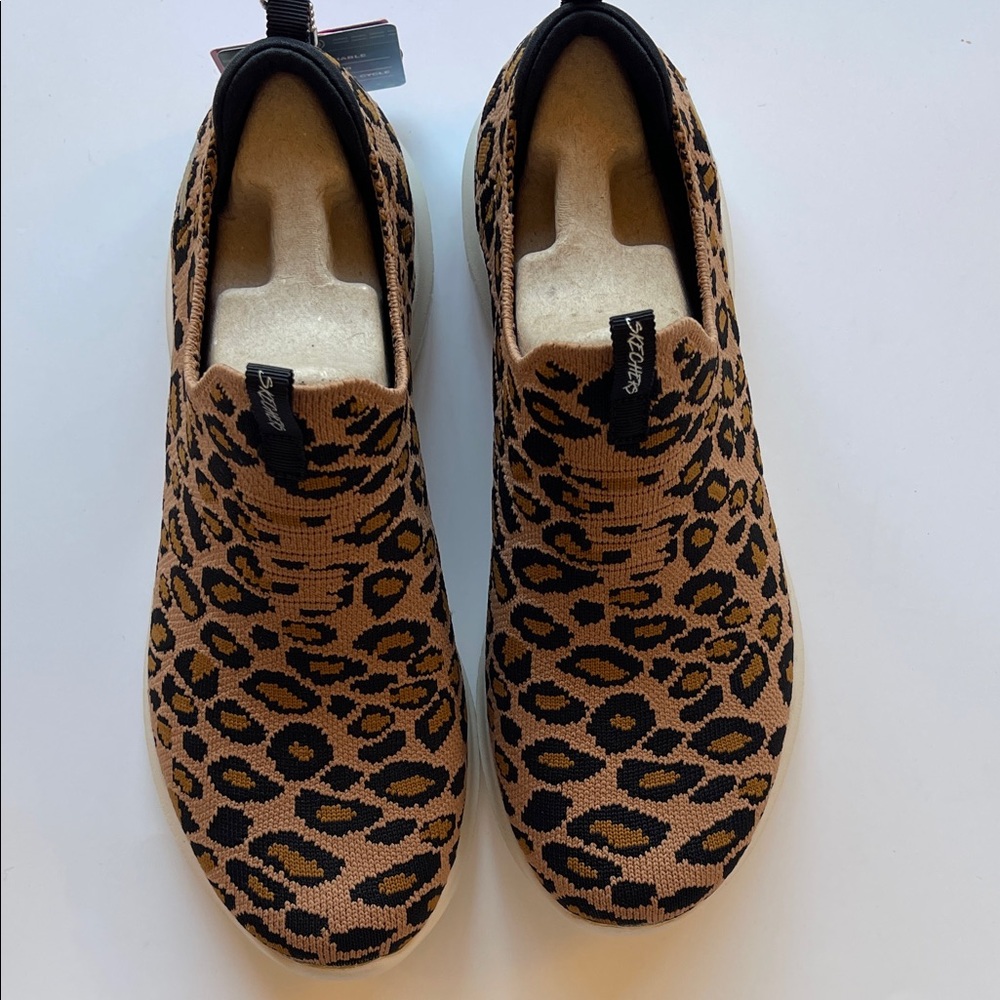 Skechers Leopard Print Sneakers
